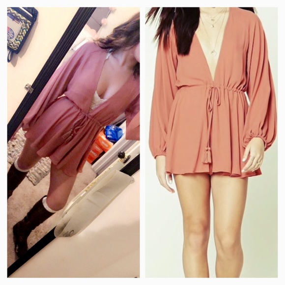 Dresses & Skirts - PLUNGING V-NECK LONG SLEEVE ROMPER